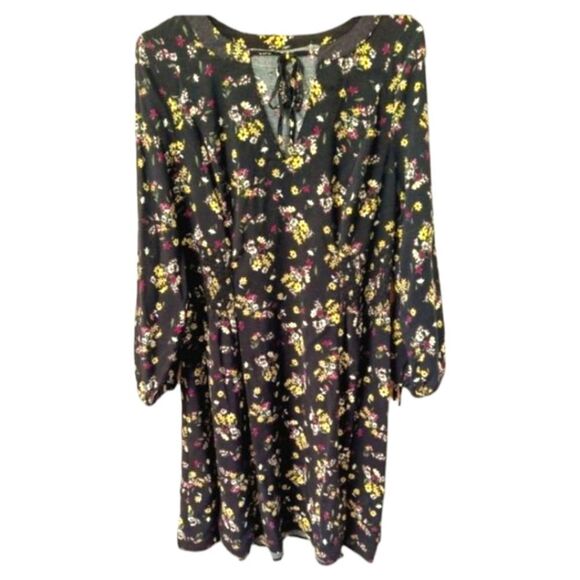 TORRID Multi- Color Floral Print Challis Smocked Waist Dress. - Picture 1 of 16